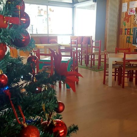 Hotel Sole Alto เมซซานา ภายนอก รูปภาพ